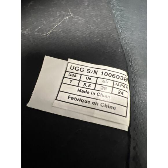 Ugg Riding Boots Black Leather Tall Riding Seldom 1006038 Women’s Size 7 - Picture 7 of 9